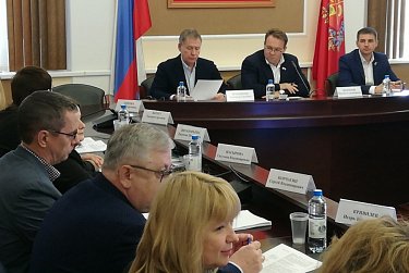 Что ждет рекламу и торговлю в городе?